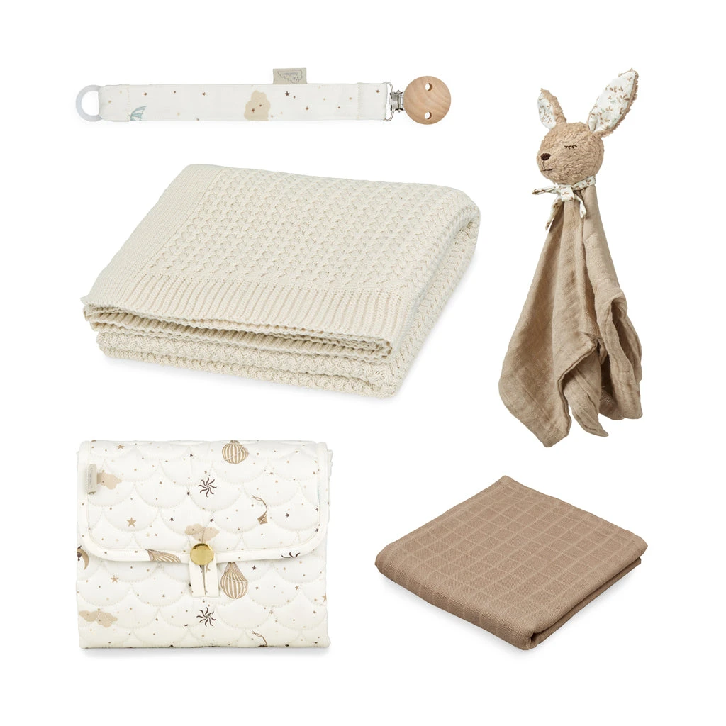 Baby Shower Hamper - Dreamland 2 Baby Shower Hamper - Dreamland - Image 2