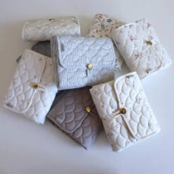 Changing Mat, Quilted - OCS Ashley, Latte 8 Changing Mat, Quilted - OCS Ashley, Latte -Baby Bliss Sales Store 301 QuiltedChangingMat P85 ClassicStripesBlue 10 92d1b0ab dcb5 4df0 b1d0 73c5de687312