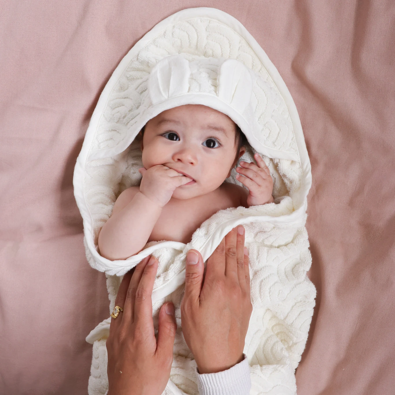 Towel, Baby, Hooded W/ Ears - GOTS Off-White 2 Towel, Baby, Hooded W/ Ears - GOTS Off-White - Image 2
