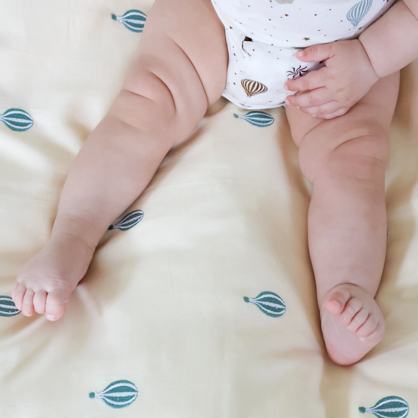 Embroidered Bedding, Baby, 70x100cm - GOTS - Dreamland 2 Embroidered Bedding, Baby, 70x100cm - GOTS - Dreamland - Image 2