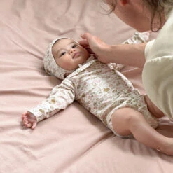 Baby Bonnet - GOTS - Augusta 5 Baby Bonnet - GOTS - Augusta -Baby Bliss Sales Store 5712805148096 11 25487816 b730 4976 995c 3d0dcf2b96ad