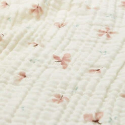 Front Page -Baby Bliss Sales Store 671 Muslin Baby Blanket P62 Windflower Creme 2