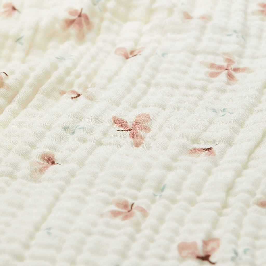 Muslin Baby Blanket - GOTS Windflower Creme 2 Muslin Baby Blanket - GOTS Windflower Creme - Image 2