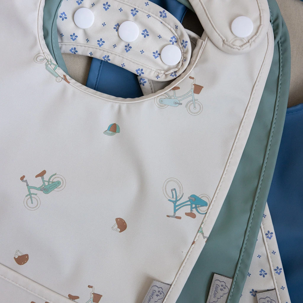 Bib W/ Pocket, 2-pack - Bicycles 2 Bib W/ Pocket, 2-pack - Bicycles - Image 2